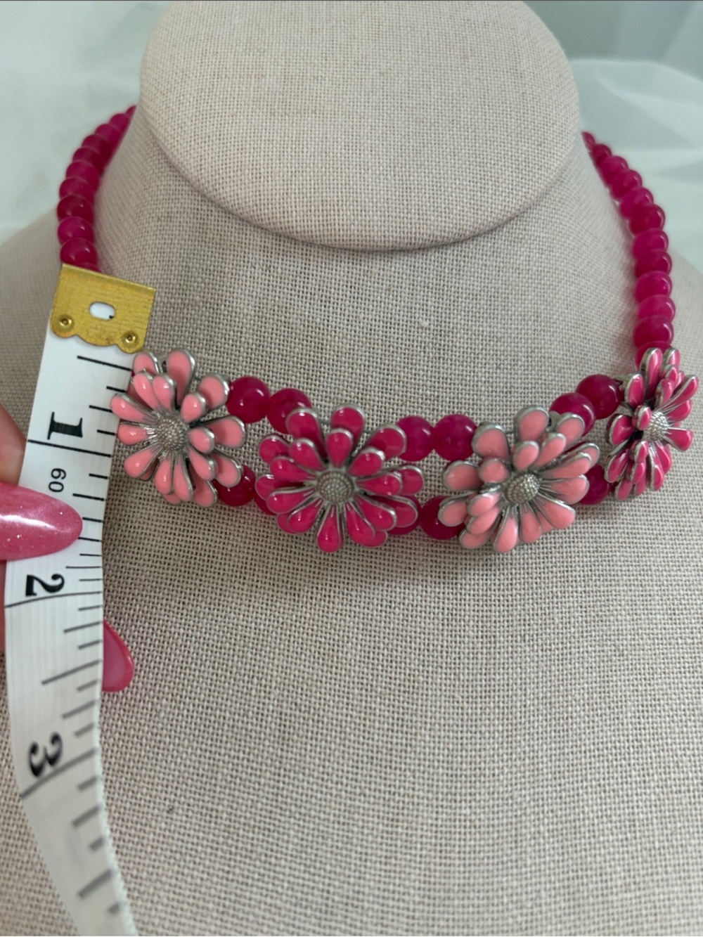 Glass Beaded Pink Floral Choker Necklace and Bracelet Set - Picture 12 of 13
